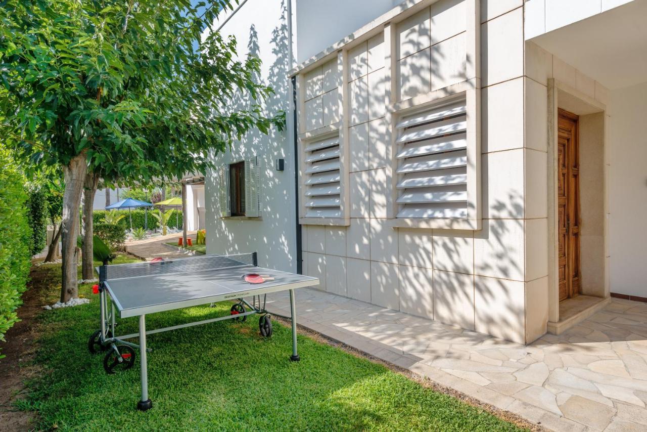 Estrel Villa Can Picafort  Exterior photo