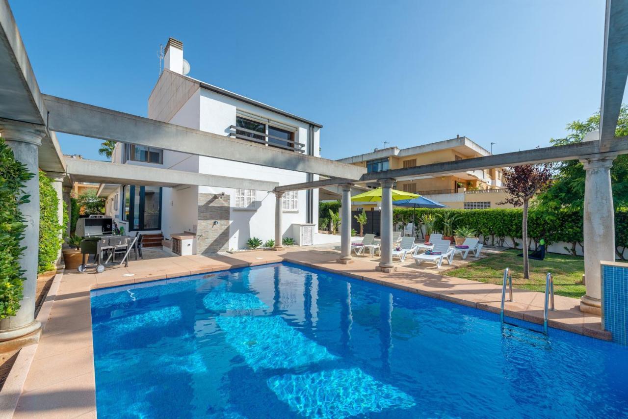 Estrel Villa Can Picafort  Exterior photo