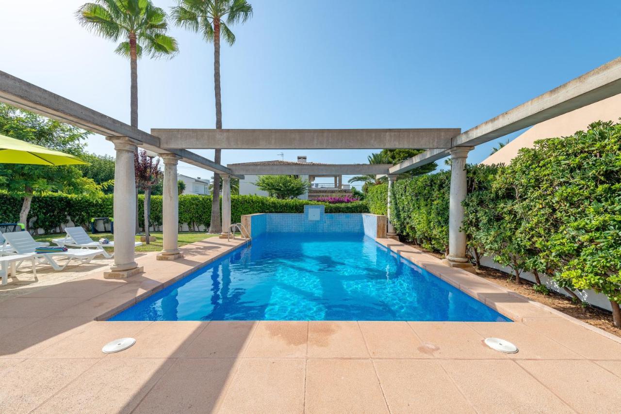 Estrel Villa Can Picafort  Exterior photo